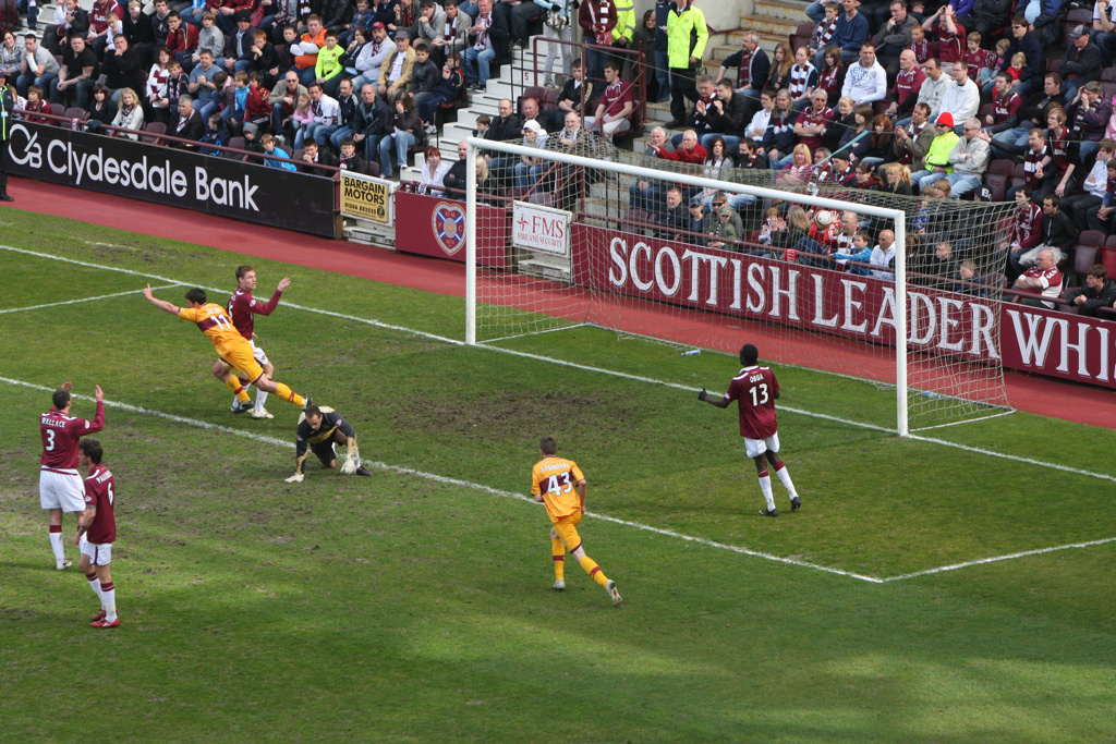 Hearts%200%20Motherwell%202%2024th%20April%202010%20330