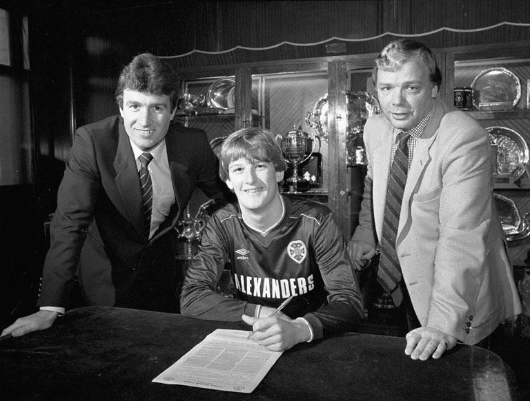 Gerry McTeague signs to Hearts 1984