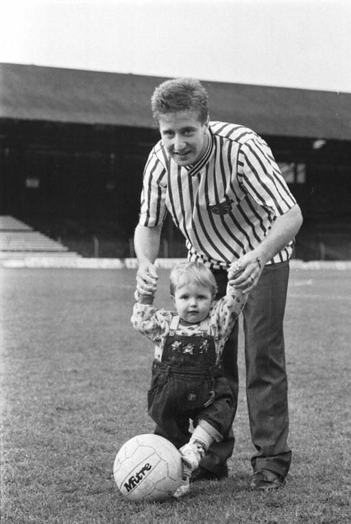 John Robertson returns to Hearts, 1988 b