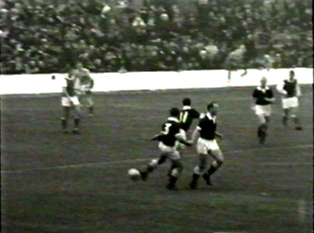 Sat 05 Sep 1964  Hibernian 3  Hearts 5 