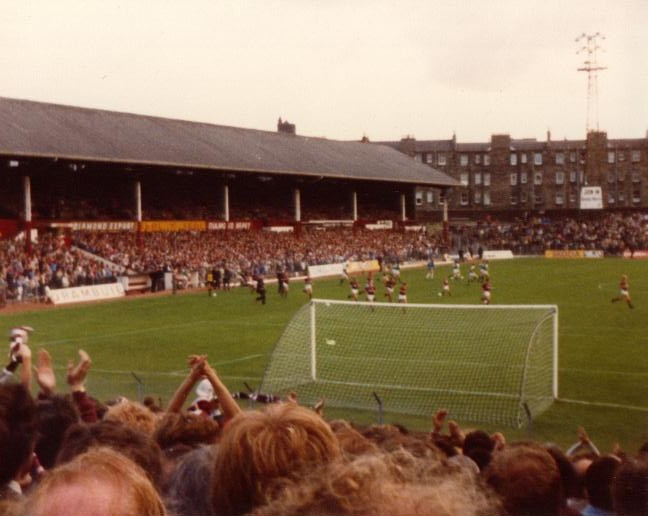 Sat 03 Sep 1983  Hearts 3  Hibernian 2 