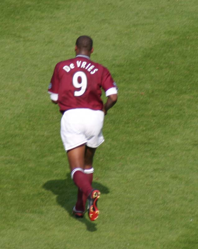 Sat 09 Aug 2003  Hearts 2  Aberdeen 0 