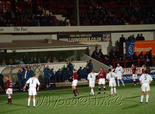 Sat 06 Dec 2003  Dunfermline Athletic 2  Hearts 1 