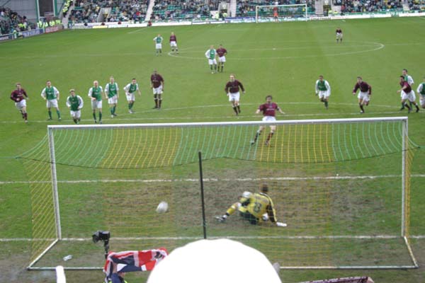 Sun 15 Feb 2004  Hibernian 1  Hearts 1 