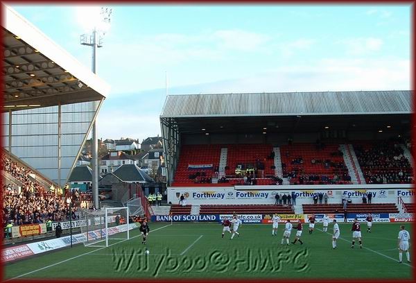 Sat 28 Feb 2004  Dunfermline Athletic 0  Hearts 0 