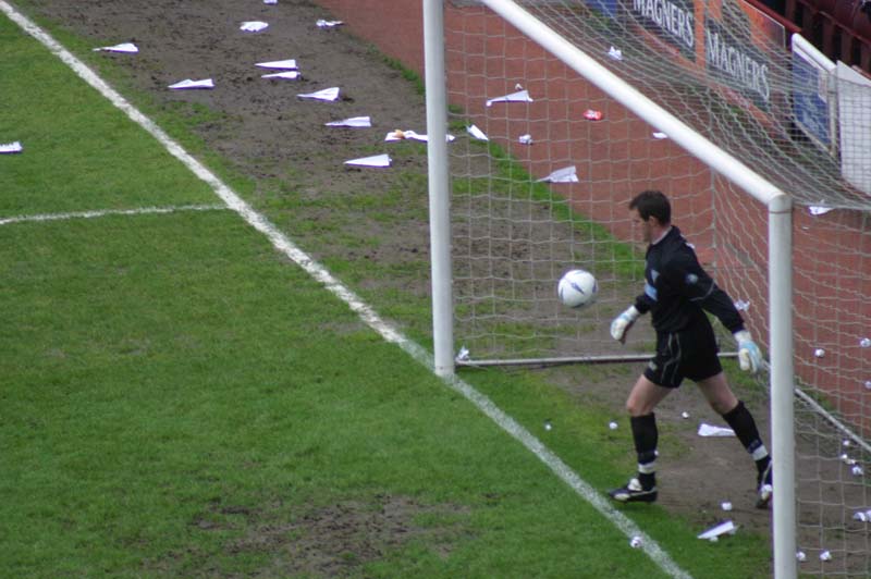 Sat 08 May 2004  Hearts 2  Dunfermline Athletic 1 