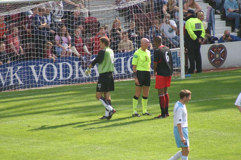 Sat 31 Jul 2004  Hearts 0  Fulham 2 