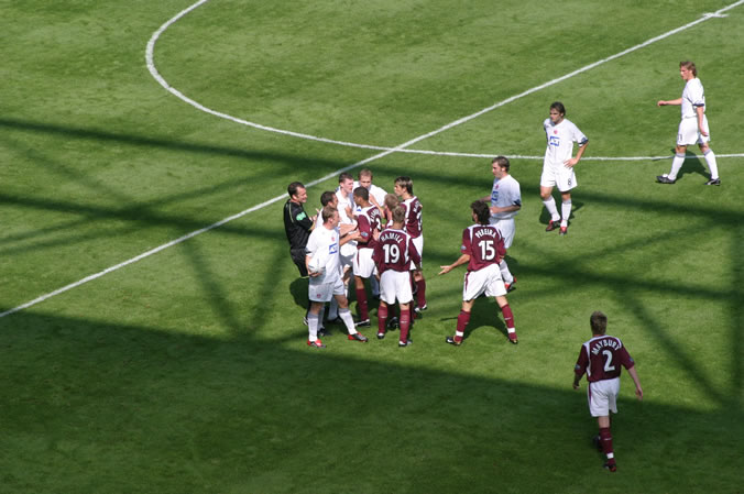 Sat 14 Aug 2004  Hearts 0  Aberdeen 0 