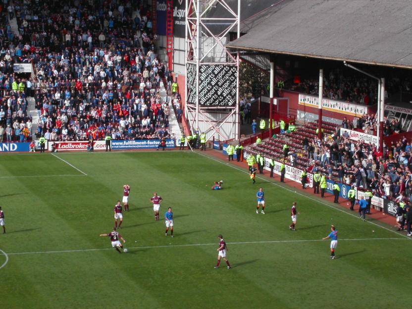 Sun 12 Sep 2004  Hearts 0  Rangers 0 