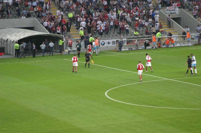 Thu 30 Sep 2004  Braga 2  Hearts 2 