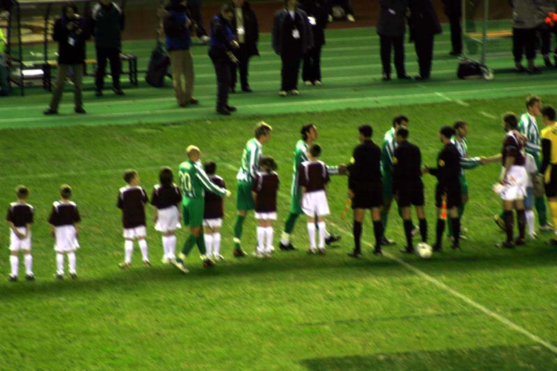 Thu 16 Dec 2004  Hearts 0  Ferencvaros 1 