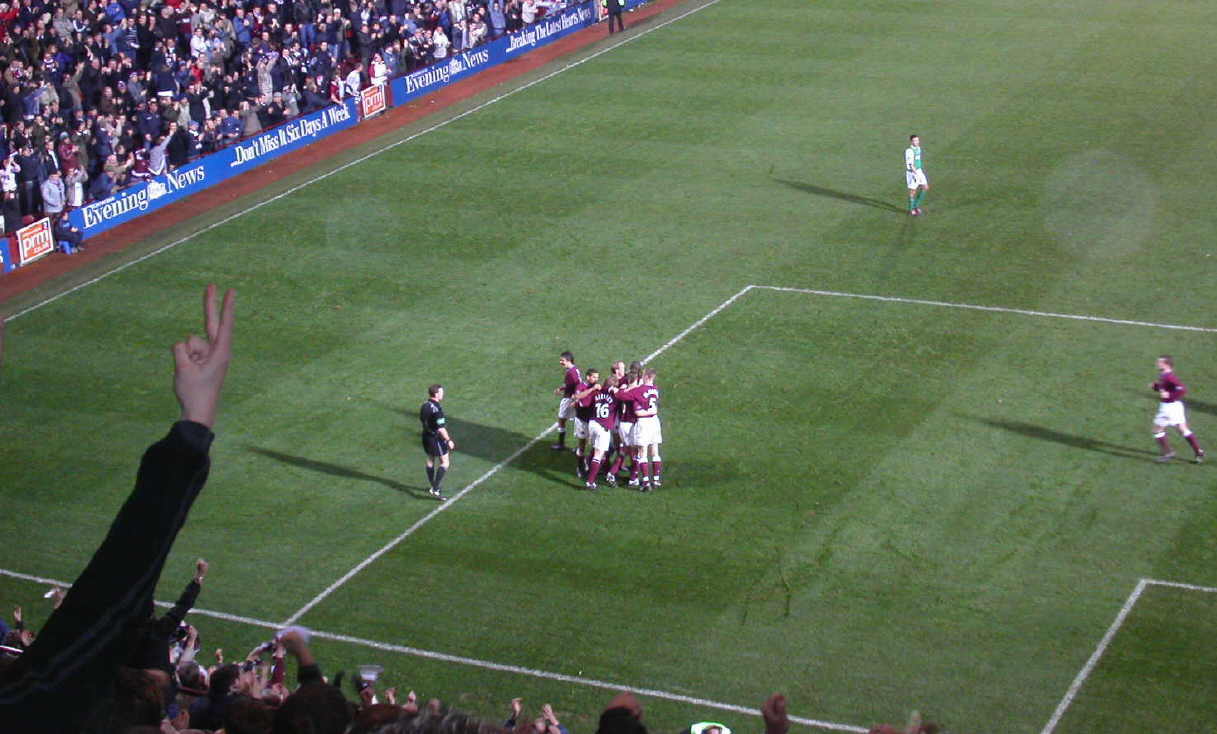 Sun 23 Nov 2003  Hearts 2  Hibernian 0 