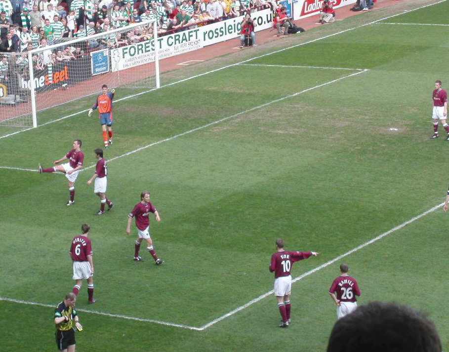 Sun 25 Apr 2004  Hearts 1  Celtic 1 