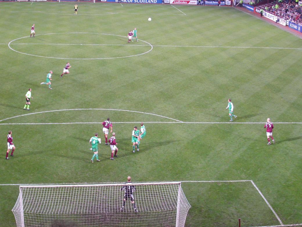 Sun 24 Oct 2004  Hearts 2  Hibernian 1 