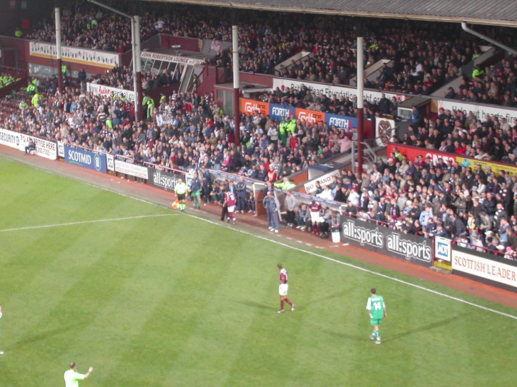 Sun 24 Oct 2004  Hearts 2  Hibernian 1 